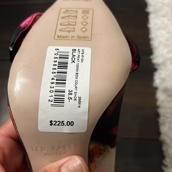 NWT Hyra Ted Baker Women's Pump - Picture 8 of 8